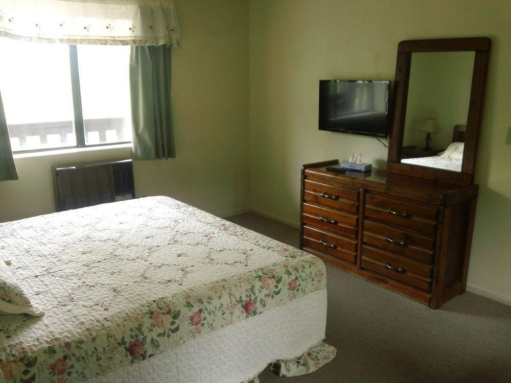Bonnie Springs Ranch Motel Blue Diamond エクステリア 写真
