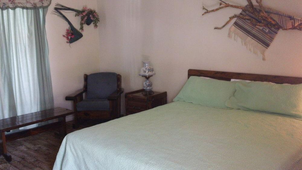 Bonnie Springs Ranch Motel Blue Diamond エクステリア 写真