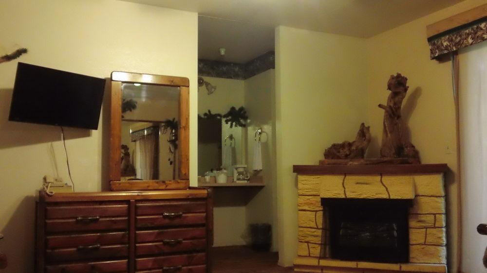 Bonnie Springs Ranch Motel Blue Diamond エクステリア 写真