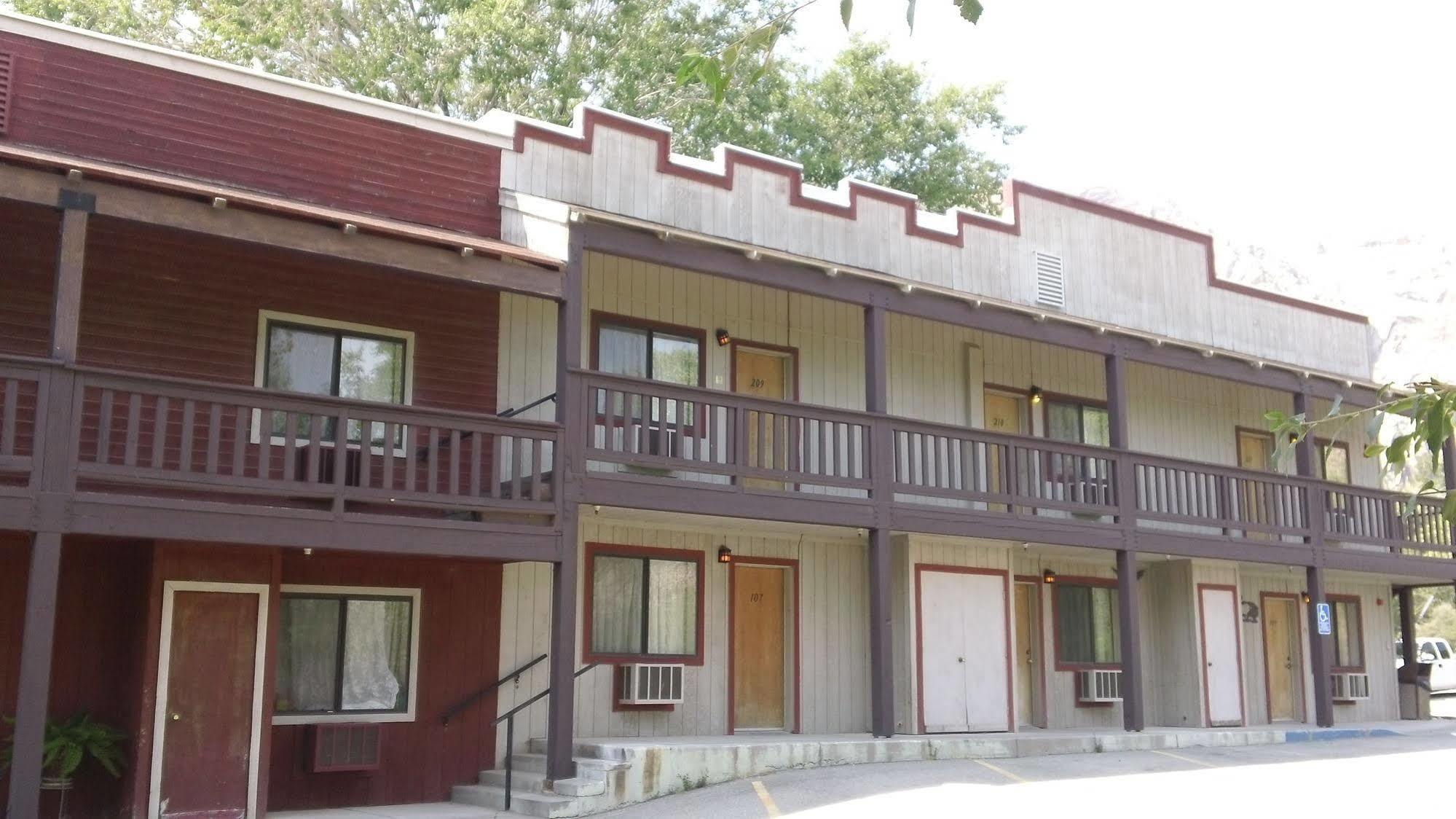 Bonnie Springs Ranch Motel Blue Diamond エクステリア 写真