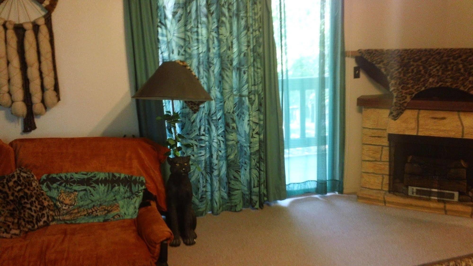 Bonnie Springs Ranch Motel Blue Diamond エクステリア 写真