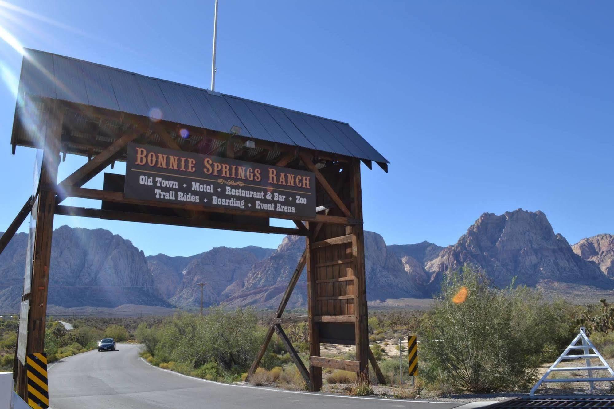 Bonnie Springs Ranch Motel Blue Diamond エクステリア 写真